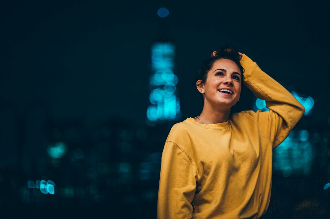 Portrait of a smiling young woman
